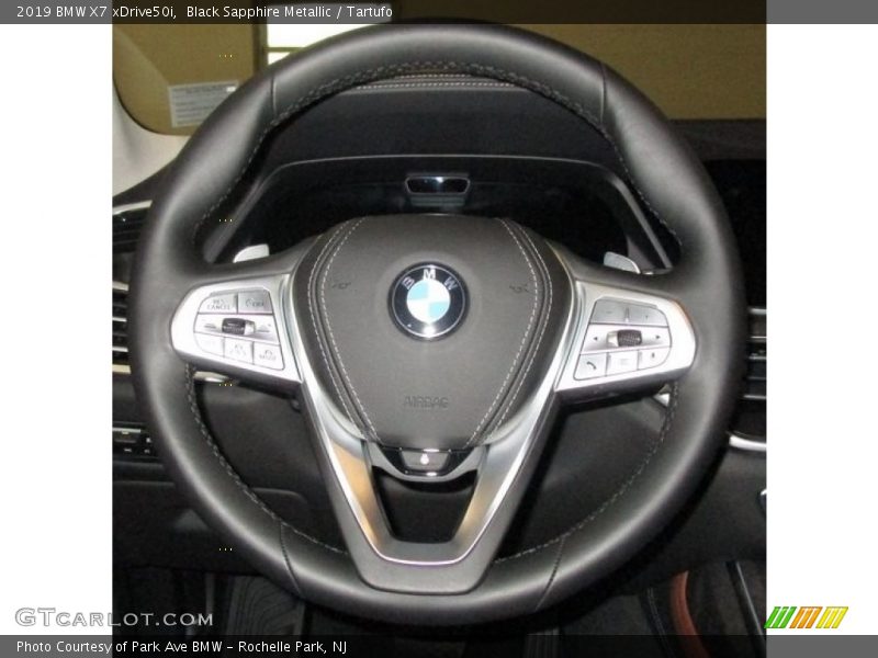  2019 X7 xDrive50i Steering Wheel