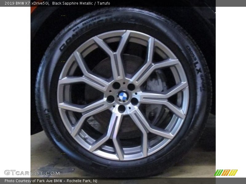  2019 X7 xDrive50i Wheel