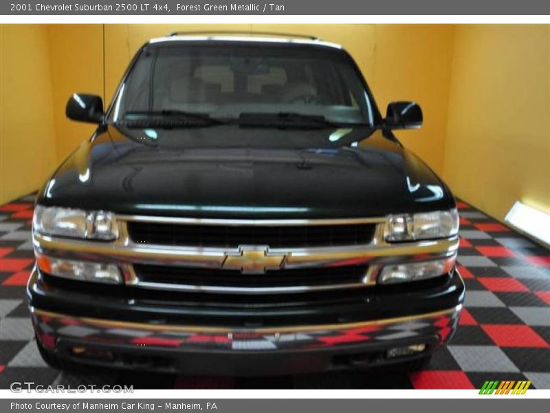 Forest Green Metallic / Tan 2001 Chevrolet Suburban 2500 LT 4x4