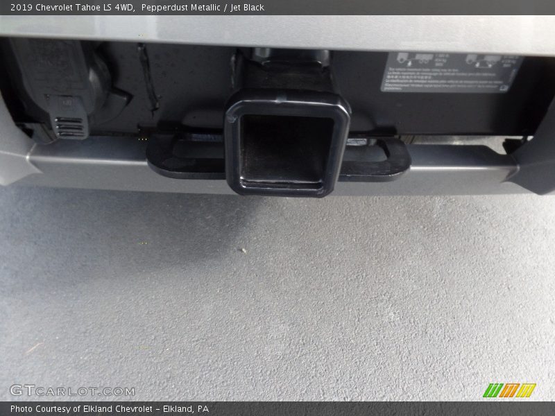 Pepperdust Metallic / Jet Black 2019 Chevrolet Tahoe LS 4WD