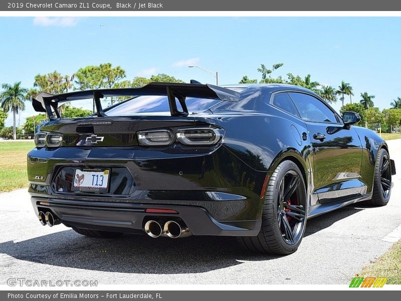 Black / Jet Black 2019 Chevrolet Camaro ZL1 Coupe
