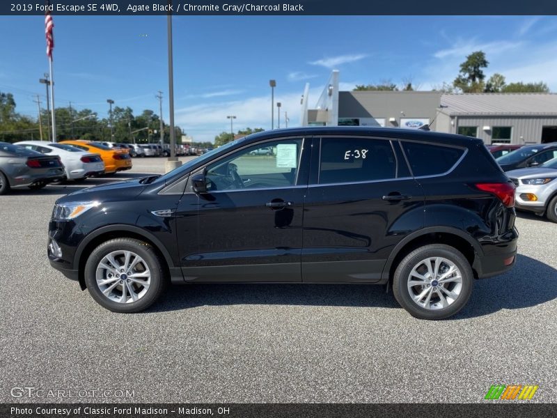 Agate Black / Chromite Gray/Charcoal Black 2019 Ford Escape SE 4WD