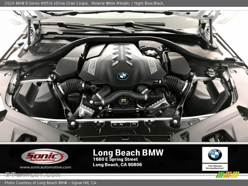 Mineral White Metallic / Night Blue/Black 2020 BMW 8 Series M850i xDrive Gran Coupe