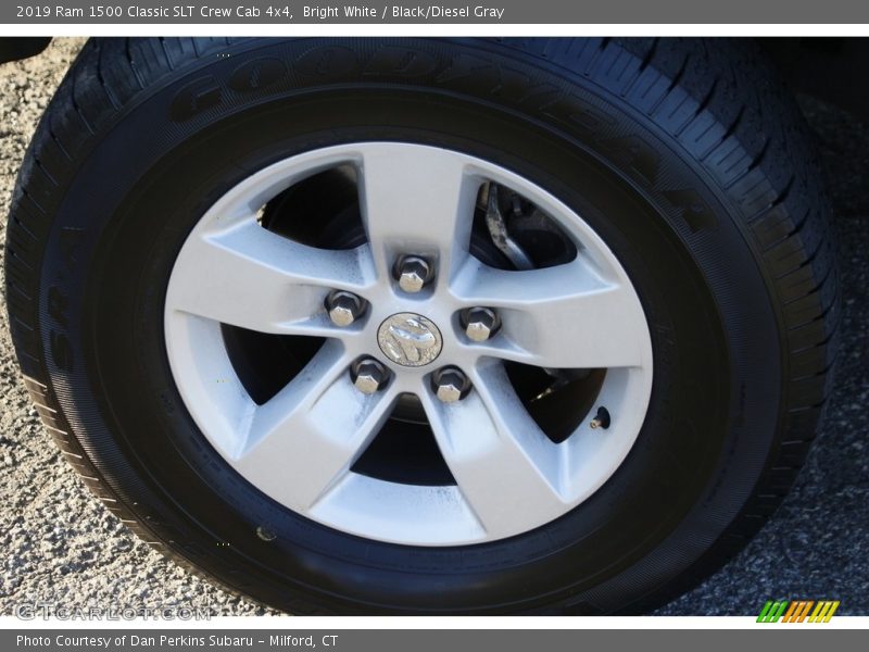 Bright White / Black/Diesel Gray 2019 Ram 1500 Classic SLT Crew Cab 4x4