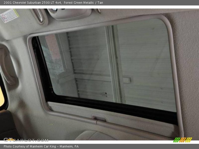 Forest Green Metallic / Tan 2001 Chevrolet Suburban 2500 LT 4x4