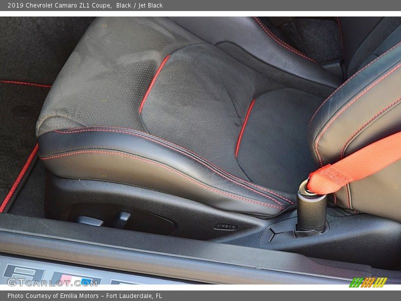 Front Seat of 2019 Camaro ZL1 Coupe