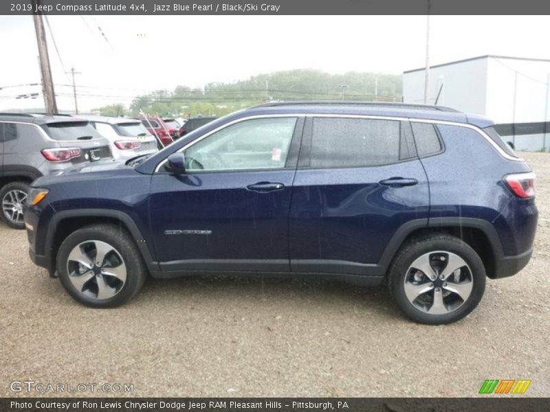 Jazz Blue Pearl / Black/Ski Gray 2019 Jeep Compass Latitude 4x4