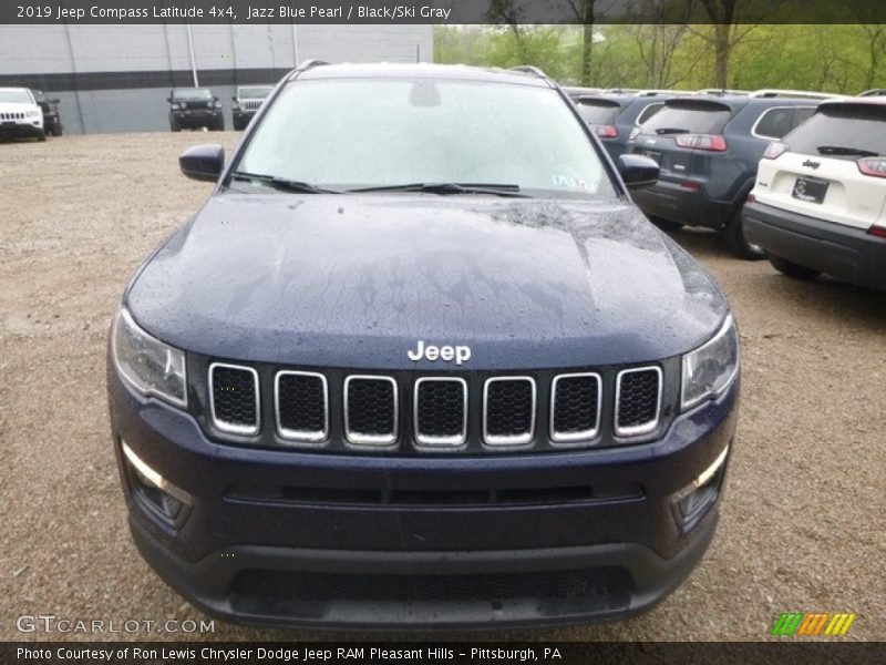 Jazz Blue Pearl / Black/Ski Gray 2019 Jeep Compass Latitude 4x4