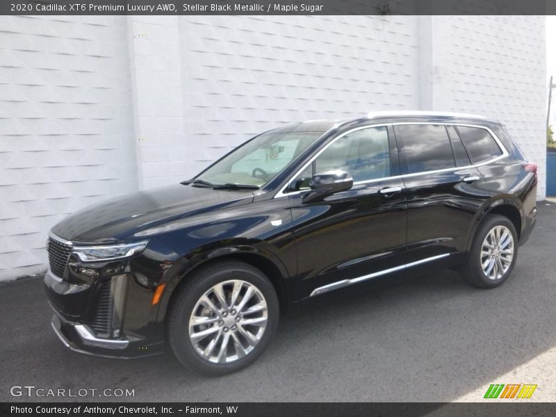Front 3/4 View of 2020 XT6 Premium Luxury AWD