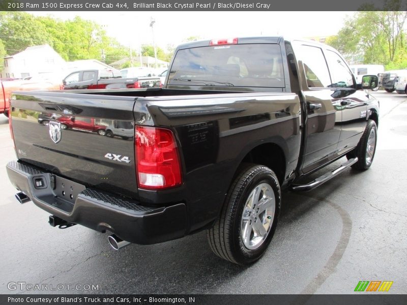 Brilliant Black Crystal Pearl / Black/Diesel Gray 2018 Ram 1500 Express Crew Cab 4x4