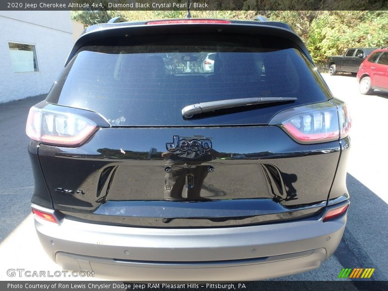 Diamond Black Crystal Pearl / Black 2020 Jeep Cherokee Altitude 4x4