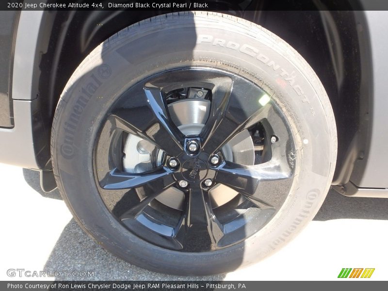 Diamond Black Crystal Pearl / Black 2020 Jeep Cherokee Altitude 4x4