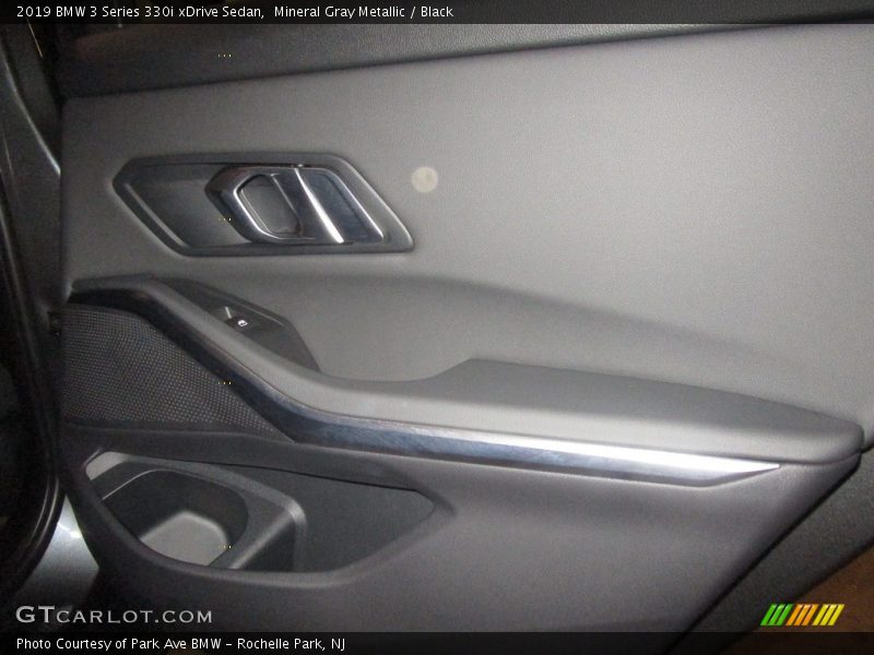 Mineral Gray Metallic / Black 2019 BMW 3 Series 330i xDrive Sedan