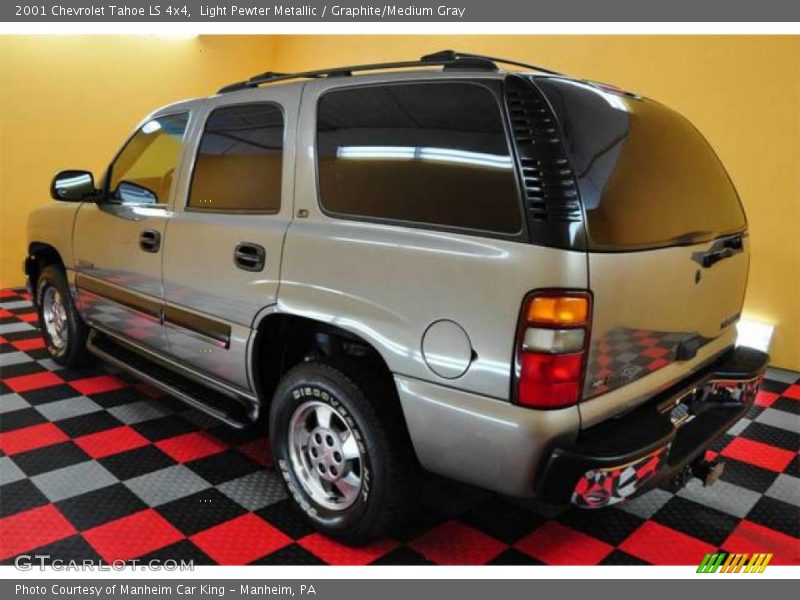 Light Pewter Metallic / Graphite/Medium Gray 2001 Chevrolet Tahoe LS 4x4
