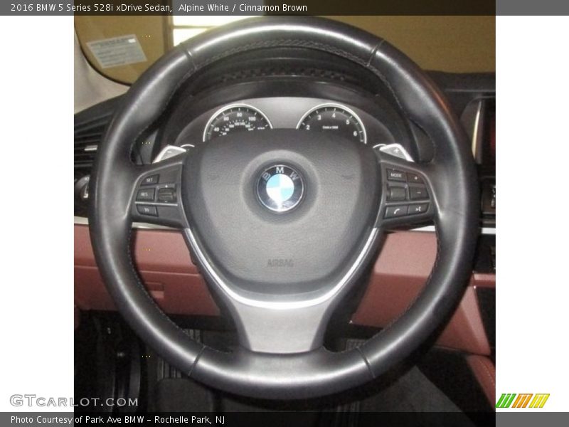 Alpine White / Cinnamon Brown 2016 BMW 5 Series 528i xDrive Sedan