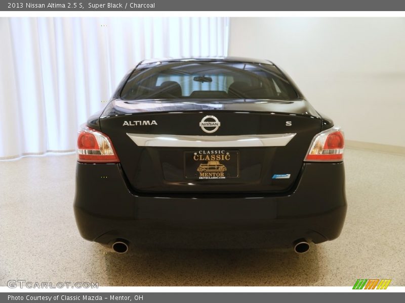 Super Black / Charcoal 2013 Nissan Altima 2.5 S