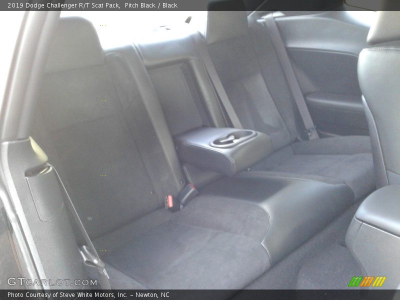 Pitch Black / Black 2019 Dodge Challenger R/T Scat Pack