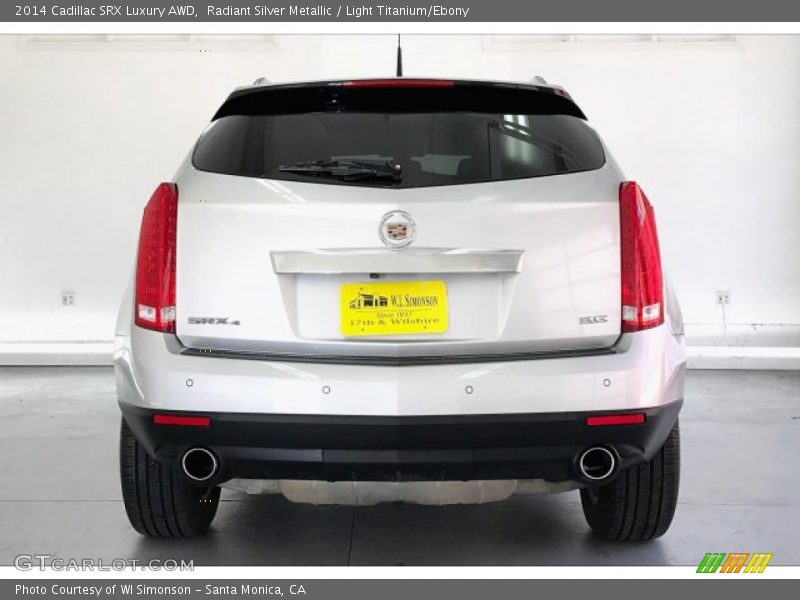 Radiant Silver Metallic / Light Titanium/Ebony 2014 Cadillac SRX Luxury AWD