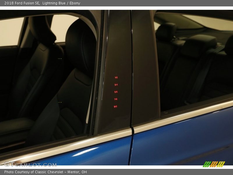 Lightning Blue / Ebony 2018 Ford Fusion SE