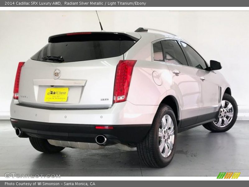 Radiant Silver Metallic / Light Titanium/Ebony 2014 Cadillac SRX Luxury AWD