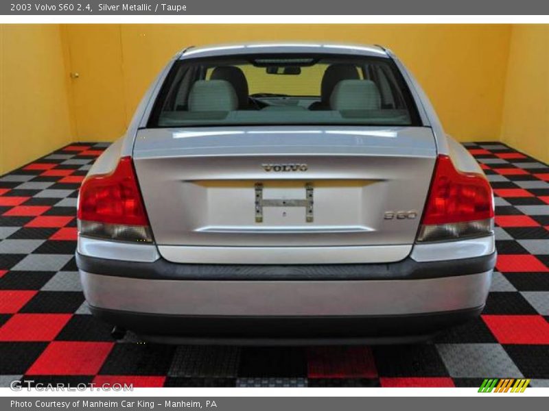 Silver Metallic / Taupe 2003 Volvo S60 2.4