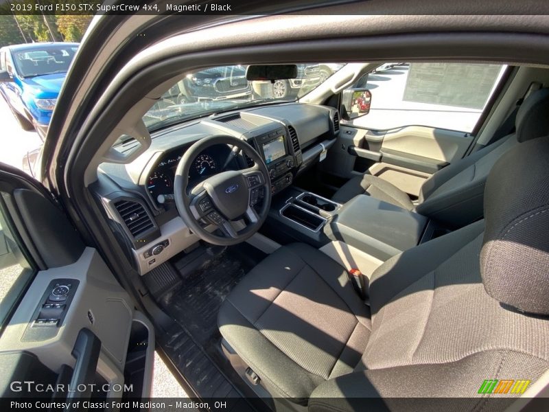 Magnetic / Black 2019 Ford F150 STX SuperCrew 4x4