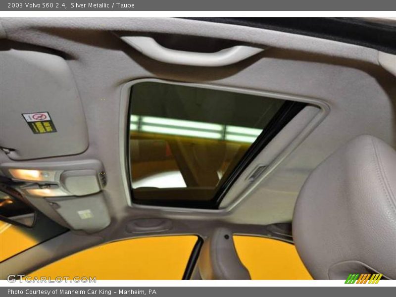 Silver Metallic / Taupe 2003 Volvo S60 2.4