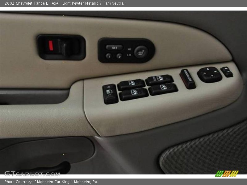 Light Pewter Metallic / Tan/Neutral 2002 Chevrolet Tahoe LT 4x4