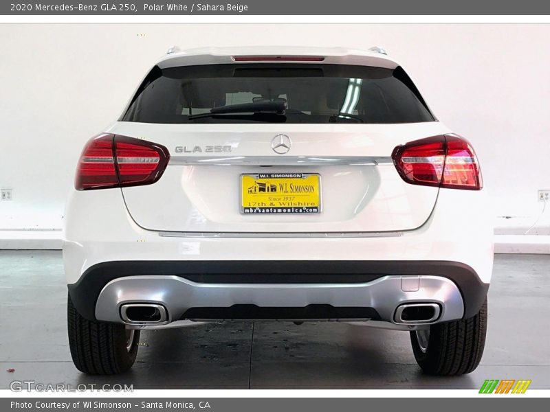 Polar White / Sahara Beige 2020 Mercedes-Benz GLA 250