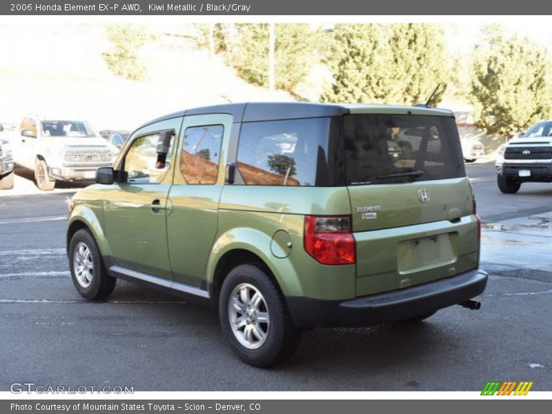 Kiwi Metallic / Black/Gray 2006 Honda Element EX-P AWD