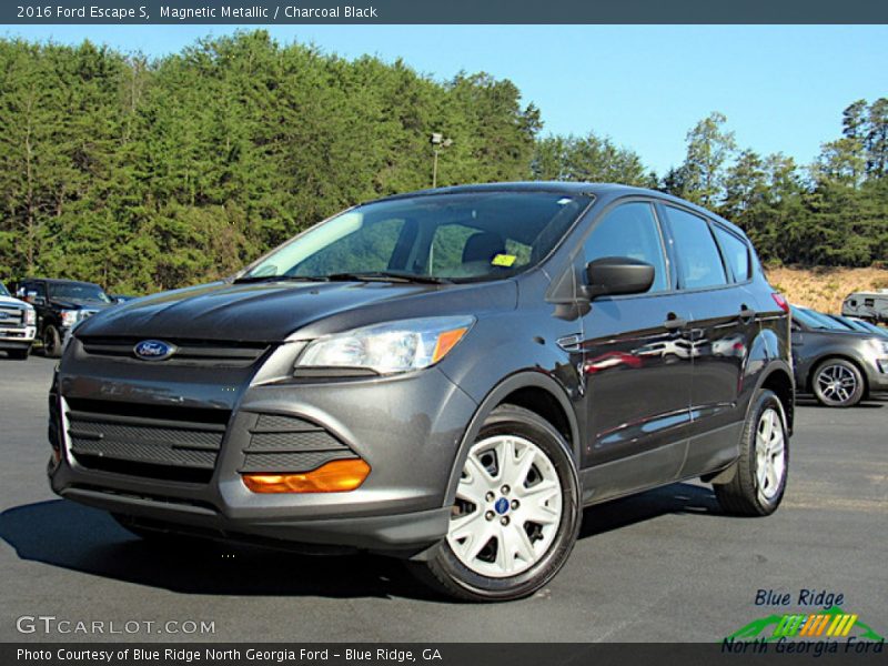 Magnetic Metallic / Charcoal Black 2016 Ford Escape S