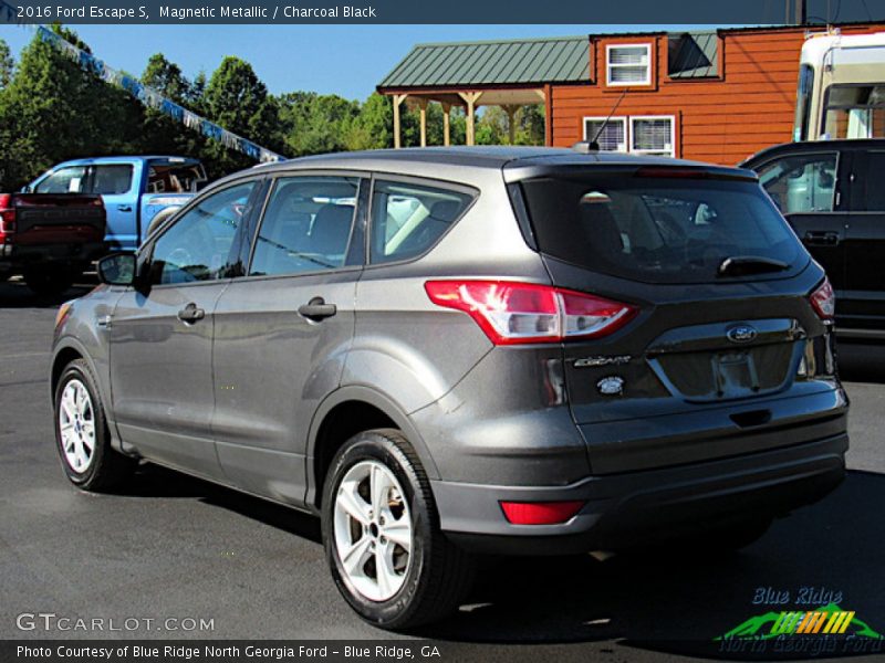 Magnetic Metallic / Charcoal Black 2016 Ford Escape S
