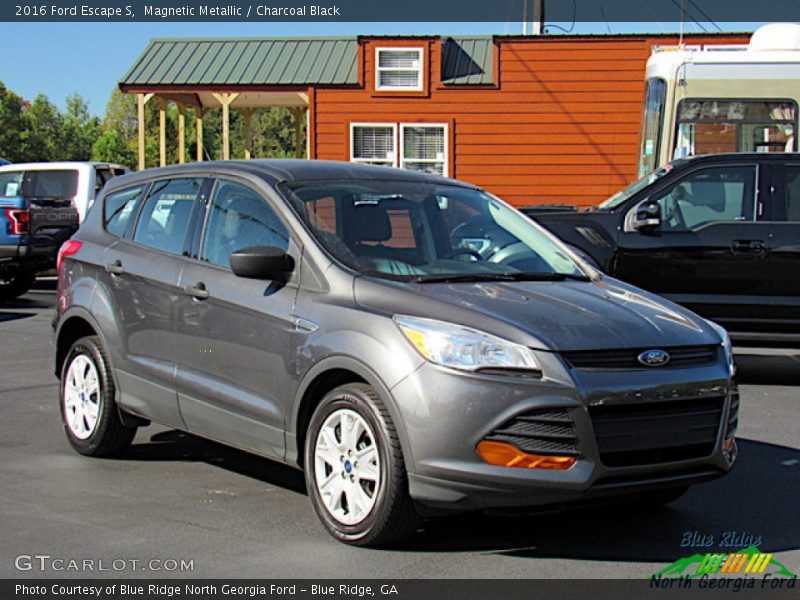 Magnetic Metallic / Charcoal Black 2016 Ford Escape S