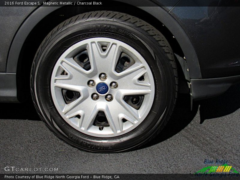 Magnetic Metallic / Charcoal Black 2016 Ford Escape S