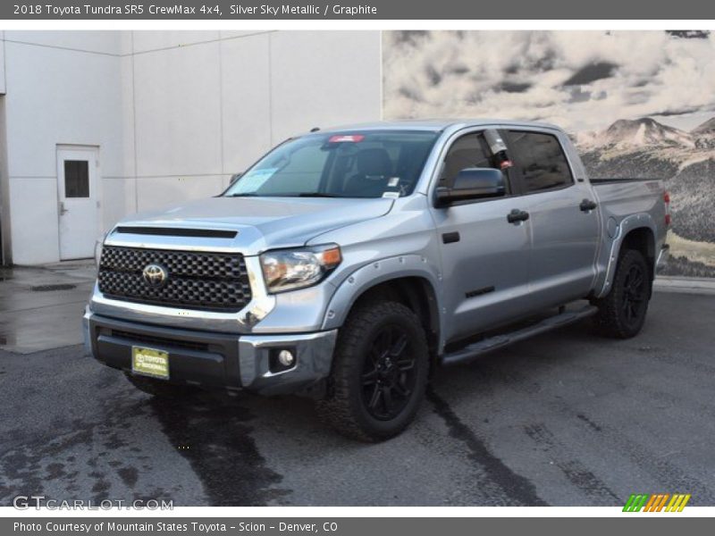 Silver Sky Metallic / Graphite 2018 Toyota Tundra SR5 CrewMax 4x4
