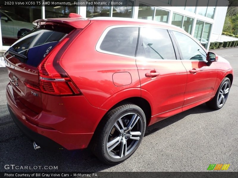 Fusion Red Metallic / Blonde 2020 Volvo XC60 T5 AWD Momentum