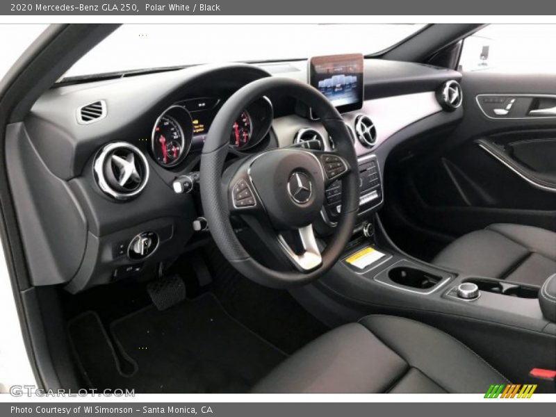 Polar White / Black 2020 Mercedes-Benz GLA 250