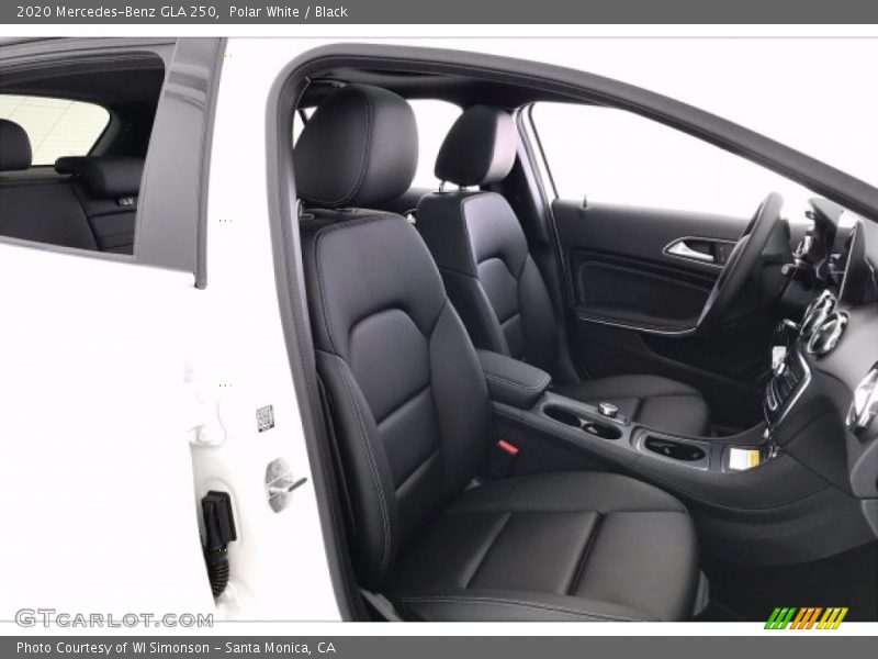 Polar White / Black 2020 Mercedes-Benz GLA 250