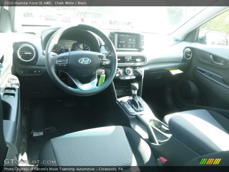 Chalk White / Black 2020 Hyundai Kona SE AWD