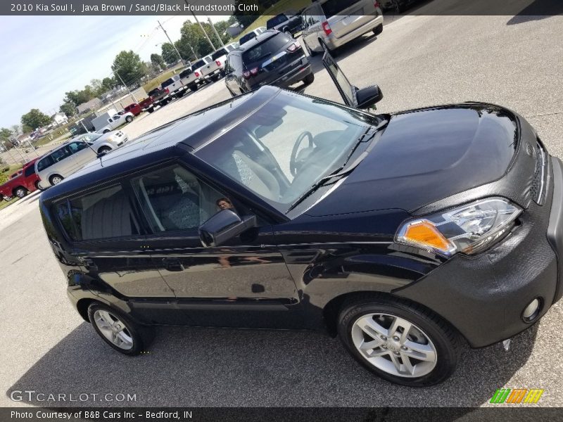 Java Brown / Sand/Black Houndstooth Cloth 2010 Kia Soul !