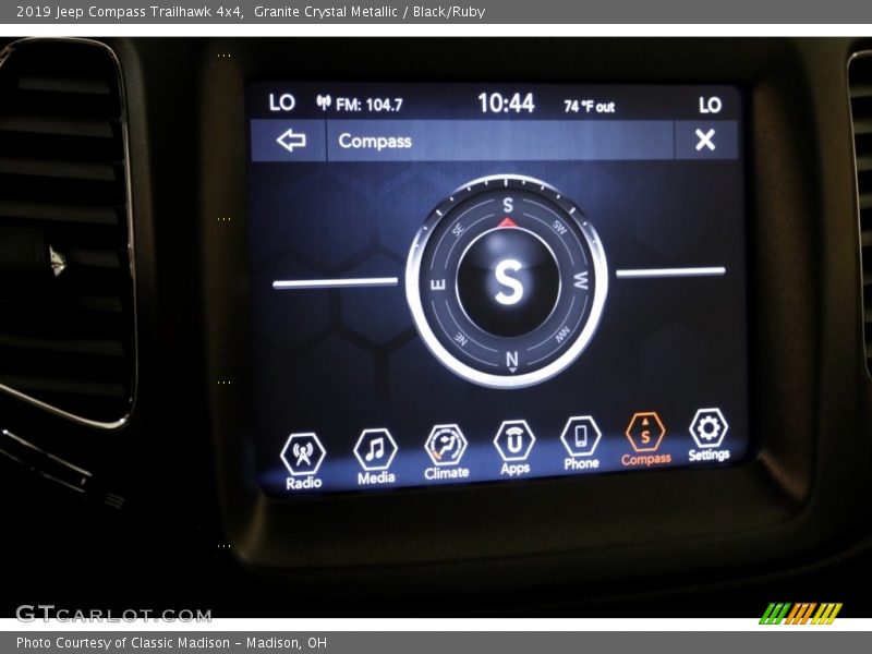 Granite Crystal Metallic / Black/Ruby 2019 Jeep Compass Trailhawk 4x4