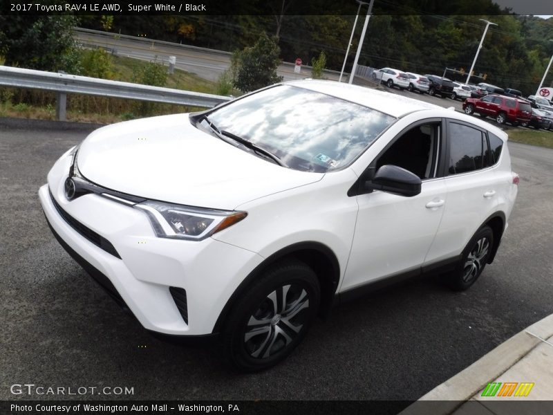 Super White / Black 2017 Toyota RAV4 LE AWD