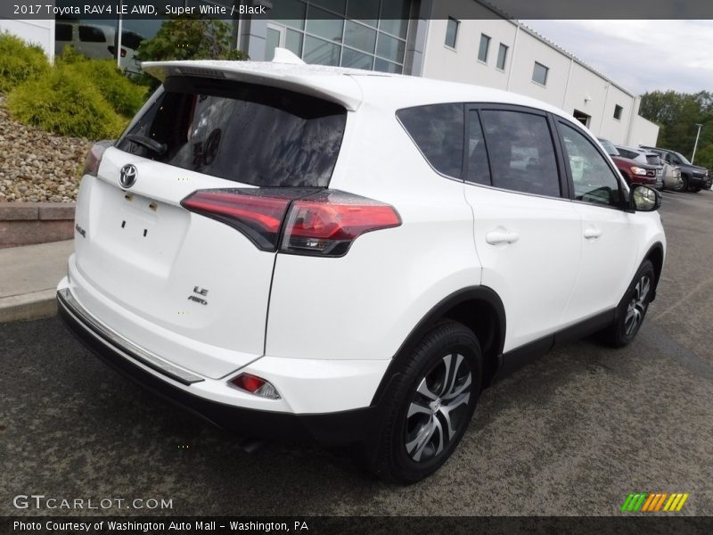 Super White / Black 2017 Toyota RAV4 LE AWD