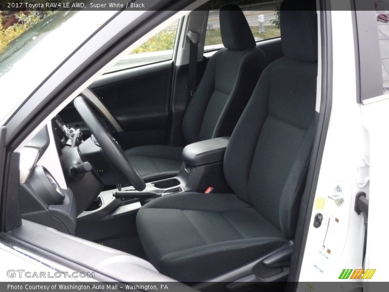 Super White / Black 2017 Toyota RAV4 LE AWD