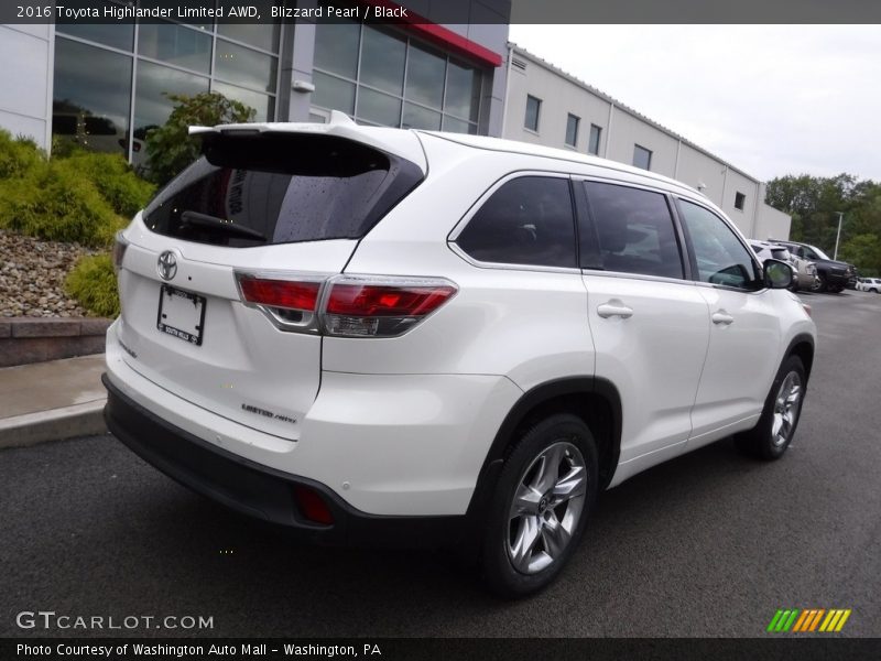 Blizzard Pearl / Black 2016 Toyota Highlander Limited AWD