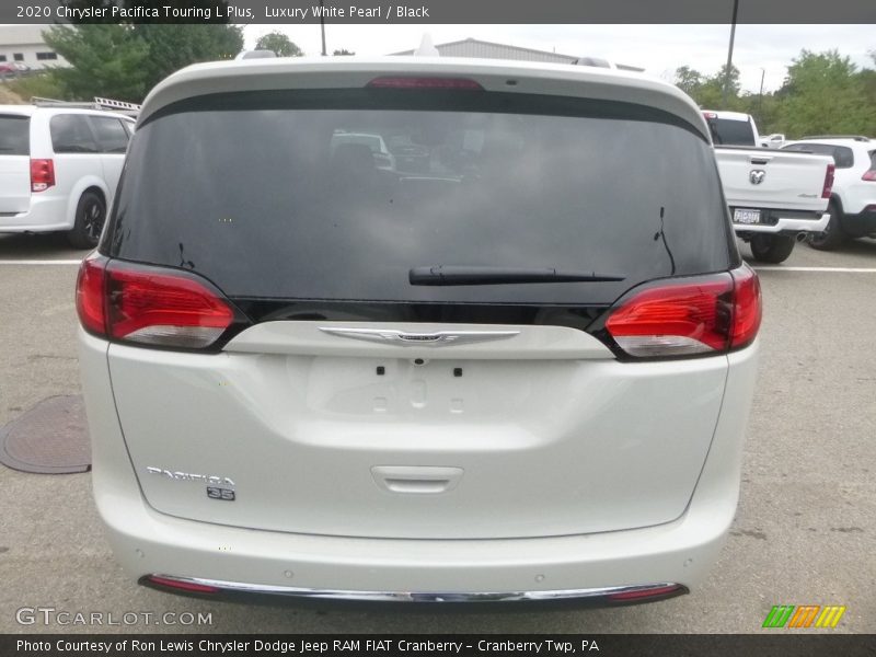 Luxury White Pearl / Black 2020 Chrysler Pacifica Touring L Plus