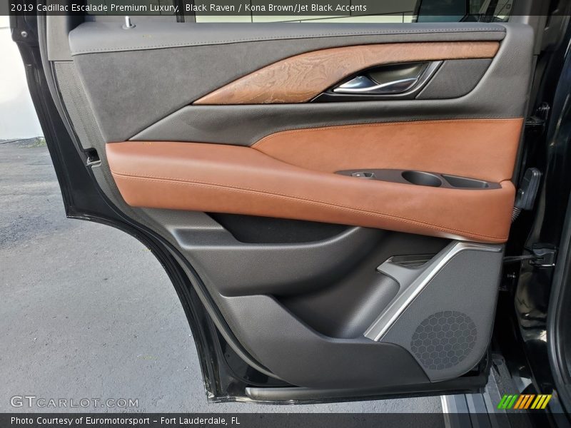 Door Panel of 2019 Escalade Premium Luxury