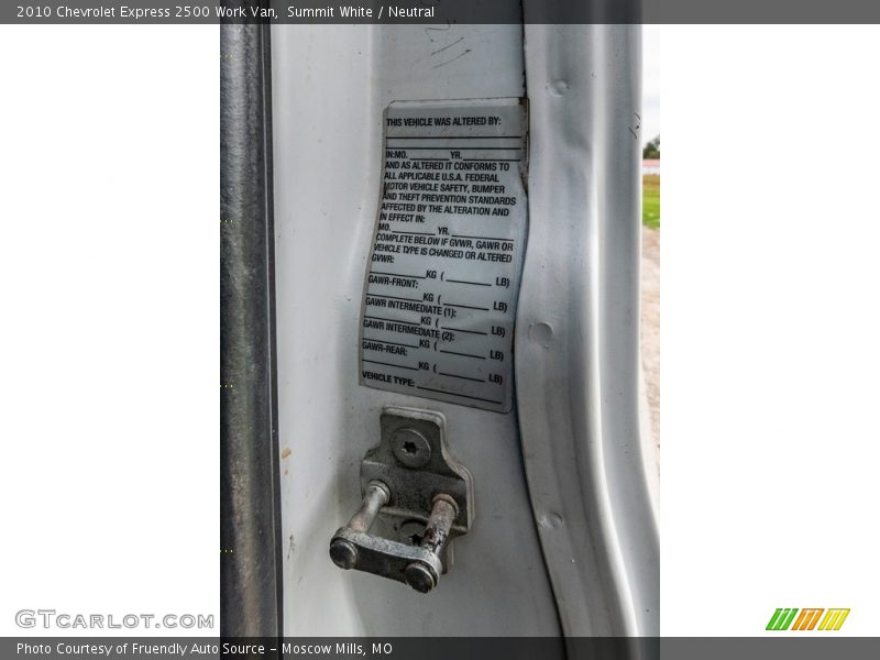 Summit White / Neutral 2010 Chevrolet Express 2500 Work Van