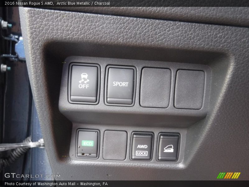 Arctic Blue Metallic / Charcoal 2016 Nissan Rogue S AWD