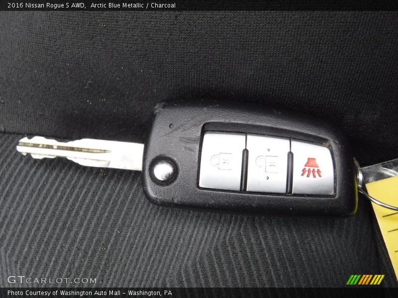 Arctic Blue Metallic / Charcoal 2016 Nissan Rogue S AWD